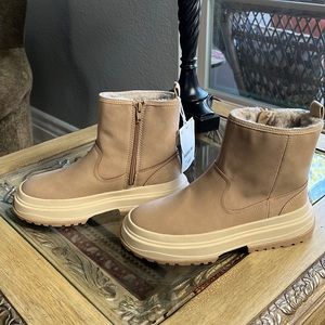 NWT Zara Kids FAUX FUR LINED ANKLE BOOTS